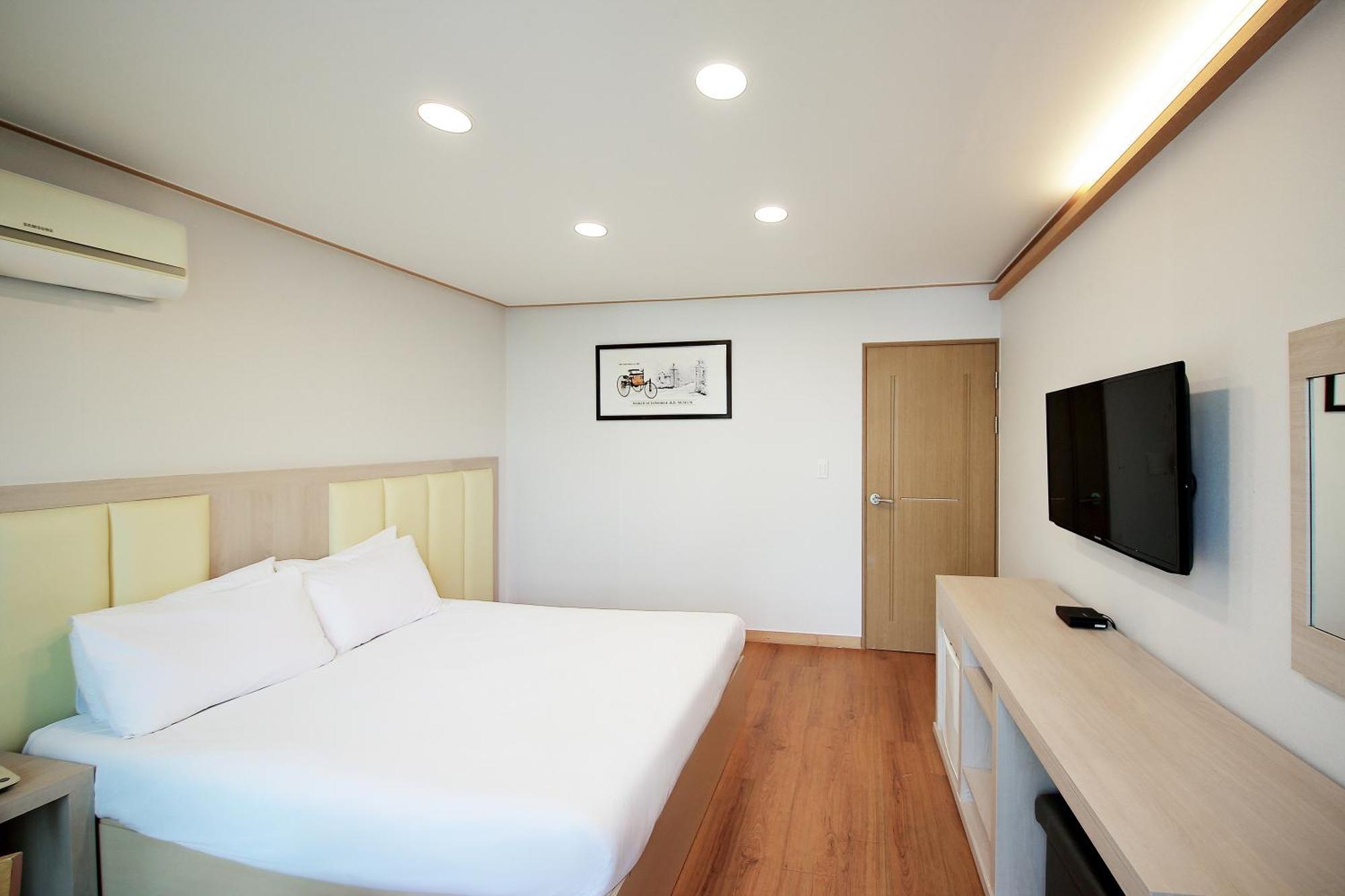Shin Shin Hotel Jeju City Exteriér fotografie