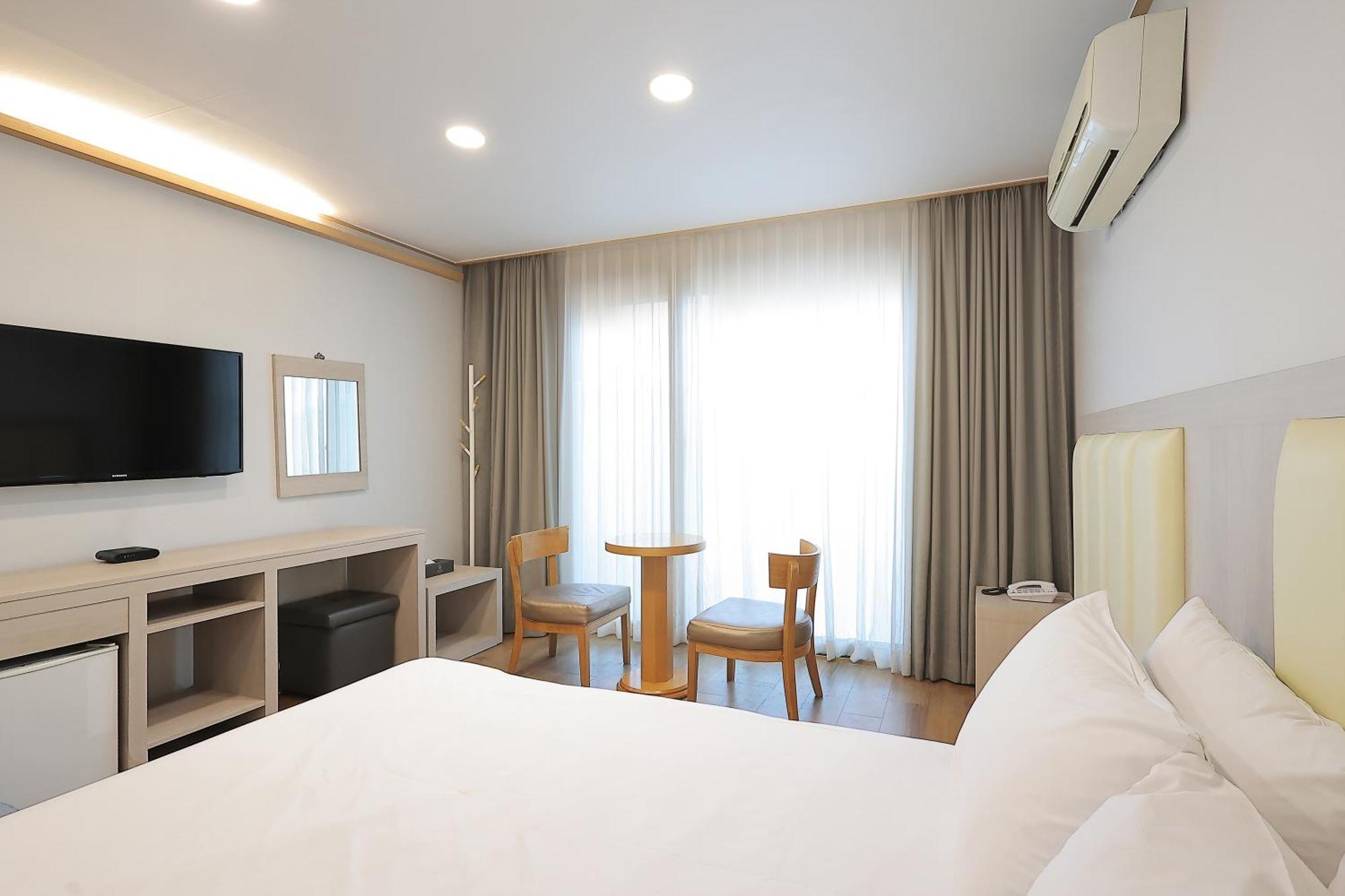 Shin Shin Hotel Jeju City Exteriér fotografie
